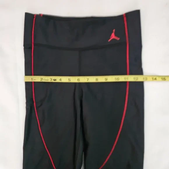 Jordan Women's Black DC7315-010 Athletic Tight Fit Running Bike Shorts Sz Small - Picture 11 of 16